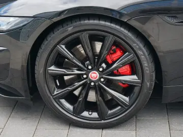GARANTIE Jaguar F-TYPE R P575 AWD   V8 575 CP   PANO