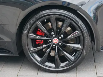 GARANTIE Jaguar F-TYPE R P575 AWD   V8 575 CP   PANO