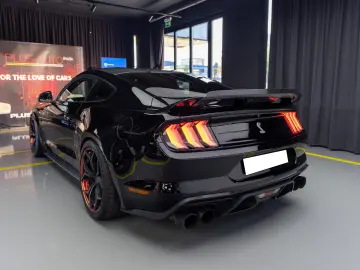 Ford Mustang 5.0 V8