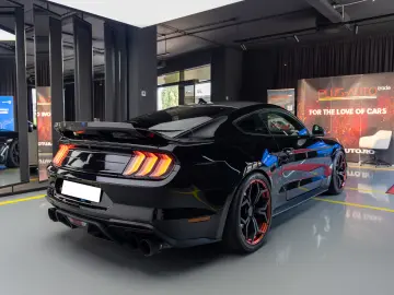 Ford Mustang 5.0 V8