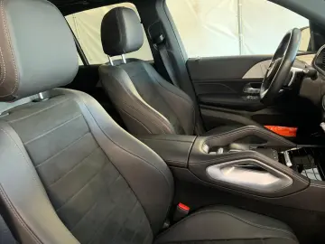 MERCEDES-BENZ GLE 300 AMG Line