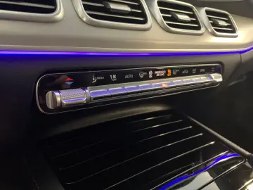 MERCEDES-BENZ GLE 300 AMG Line