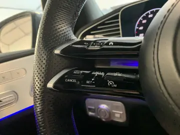 MERCEDES-BENZ GLE 300 AMG Line