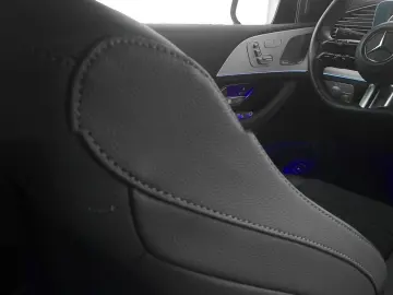 MERCEDES-BENZ GLE 300 d 4M AMG