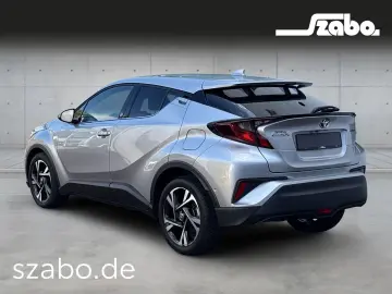 TOYOTA C-HR - 1 8 l Hybrid 4x2 Team D CVT Navi LED Appl