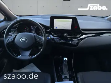 TOYOTA C-HR - 1 8 l Hybrid 4x2 Team D CVT Navi LED Appl