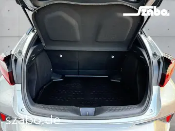 TOYOTA C-HR - 1 8 l Hybrid 4x2 Team D CVT Navi LED Appl
