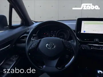TOYOTA C-HR - 1 8 l Hybrid 4x2 Team D CVT Navi LED Appl