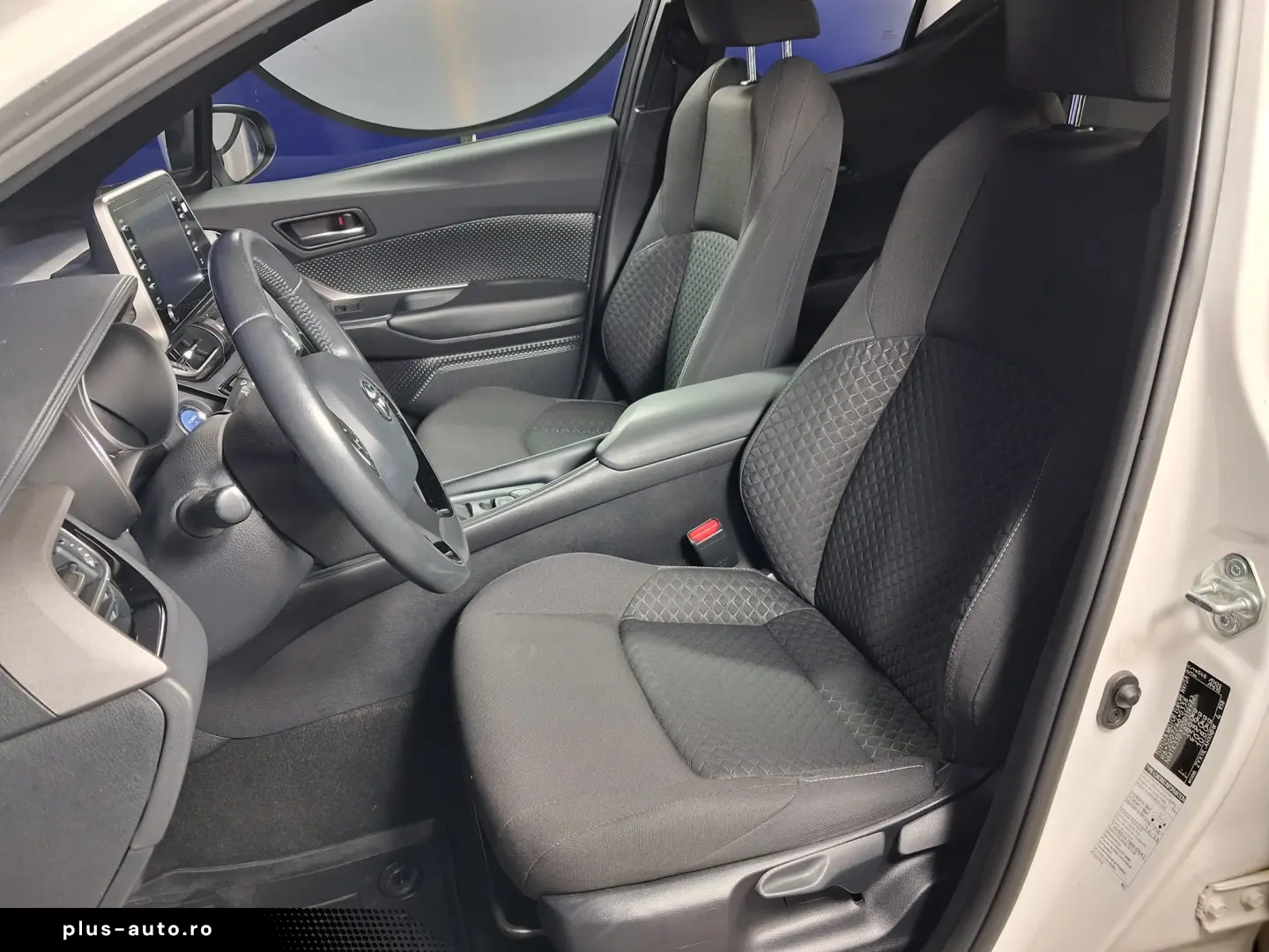 TOYOTA C-HR CENTER 1.8HSD 98CP 2021