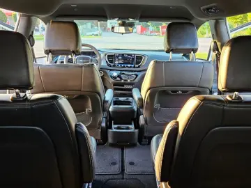 CHRYSLER Pacifica. S .L-Plus.Facelift.7 Seats