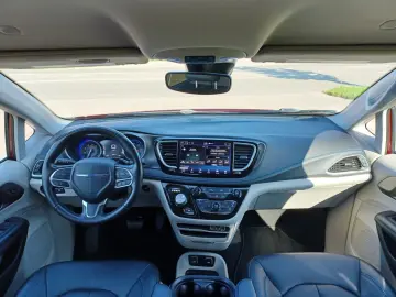 CHRYSLER Pacifica.L-Plus.Facelift.7-Seats