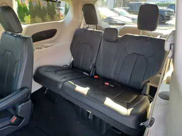 CHRYSLER Pacifica.L-Plus.Facelift.7-Seats