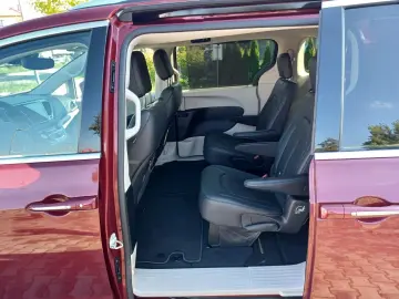 CHRYSLER Pacifica.L-Plus.Facelift.7-Seats