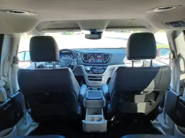CHRYSLER Pacifica.L-Plus.Facelift.7-Seats