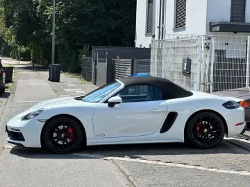 PORSCHE Baxter GTS 718 SPYDER DISTRONIC SPORT-CHRONO