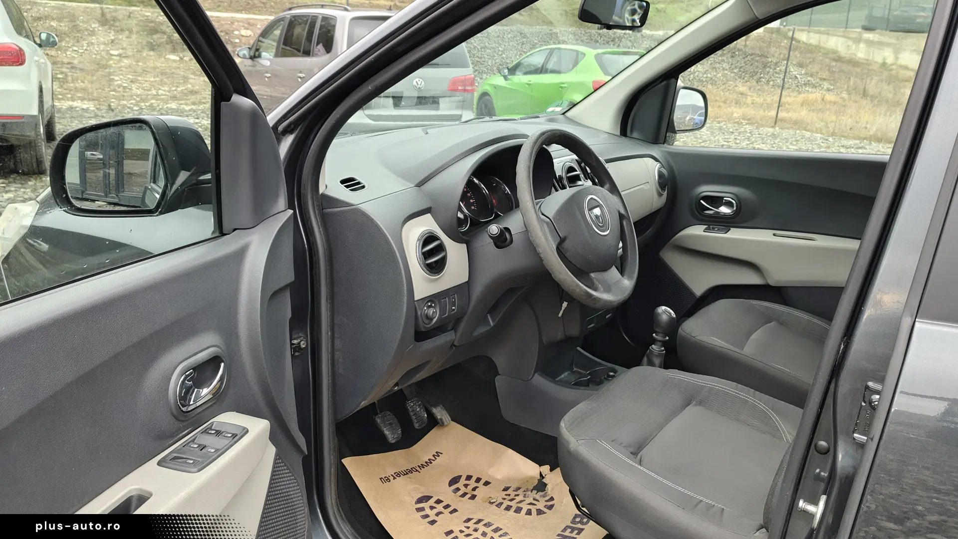 Dacia Lodgy 1.5 dCi 90 - 7 Locuri