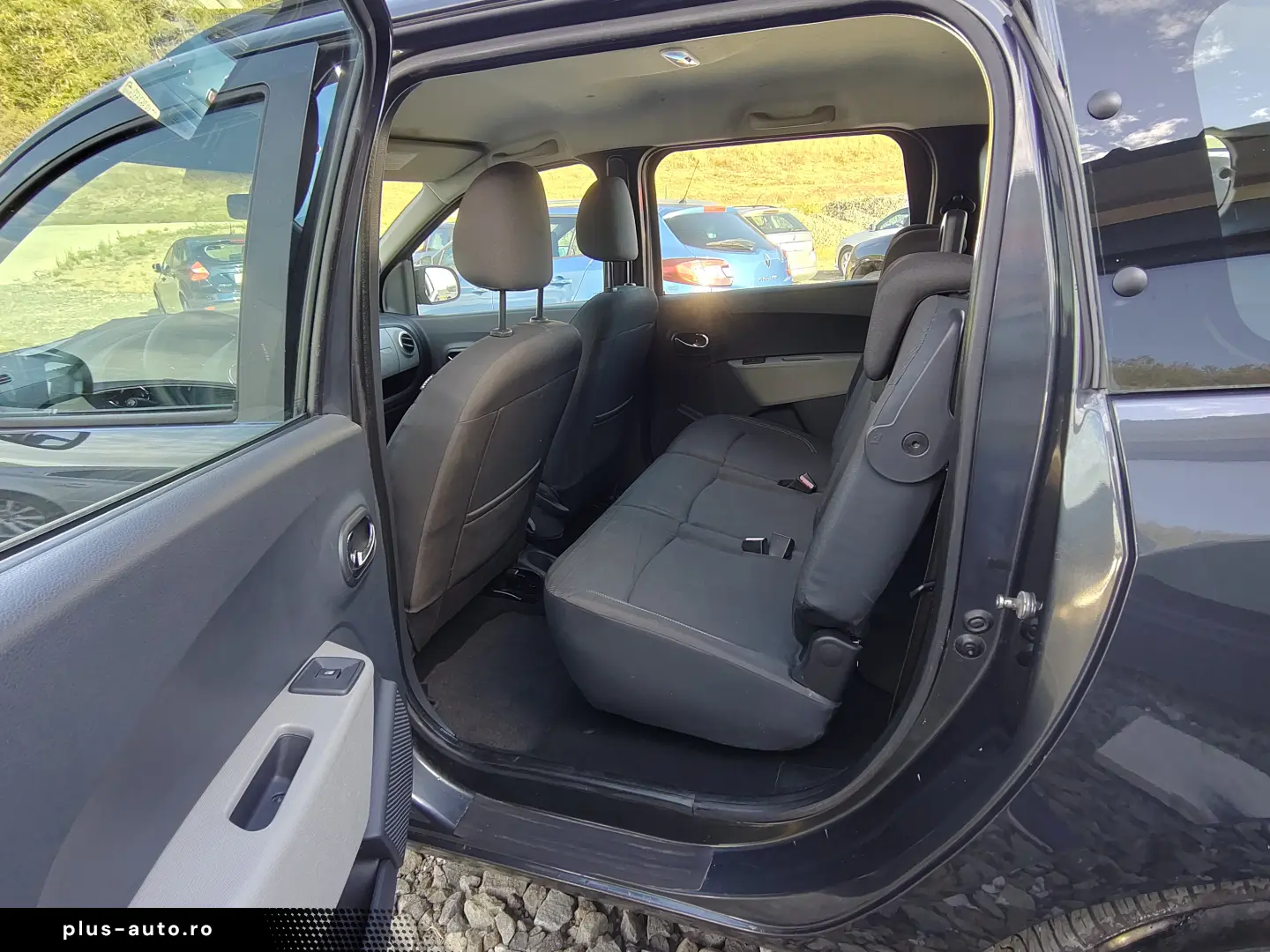 Dacia Lodgy 1.5 dCi 90 - 7 Locuri