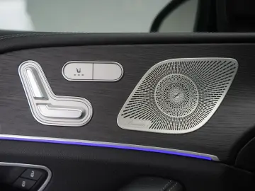 MERCEDES-BENZ GLE 350 de 4Matic AMG Leder Burmester
