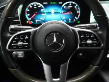 MERCEDES-BENZ GLE 350 de 4Matic AMG Leder Burmester