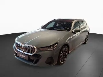 BMW 550e xDr T M Sport B&W Pano AHK AktivL Autobahn