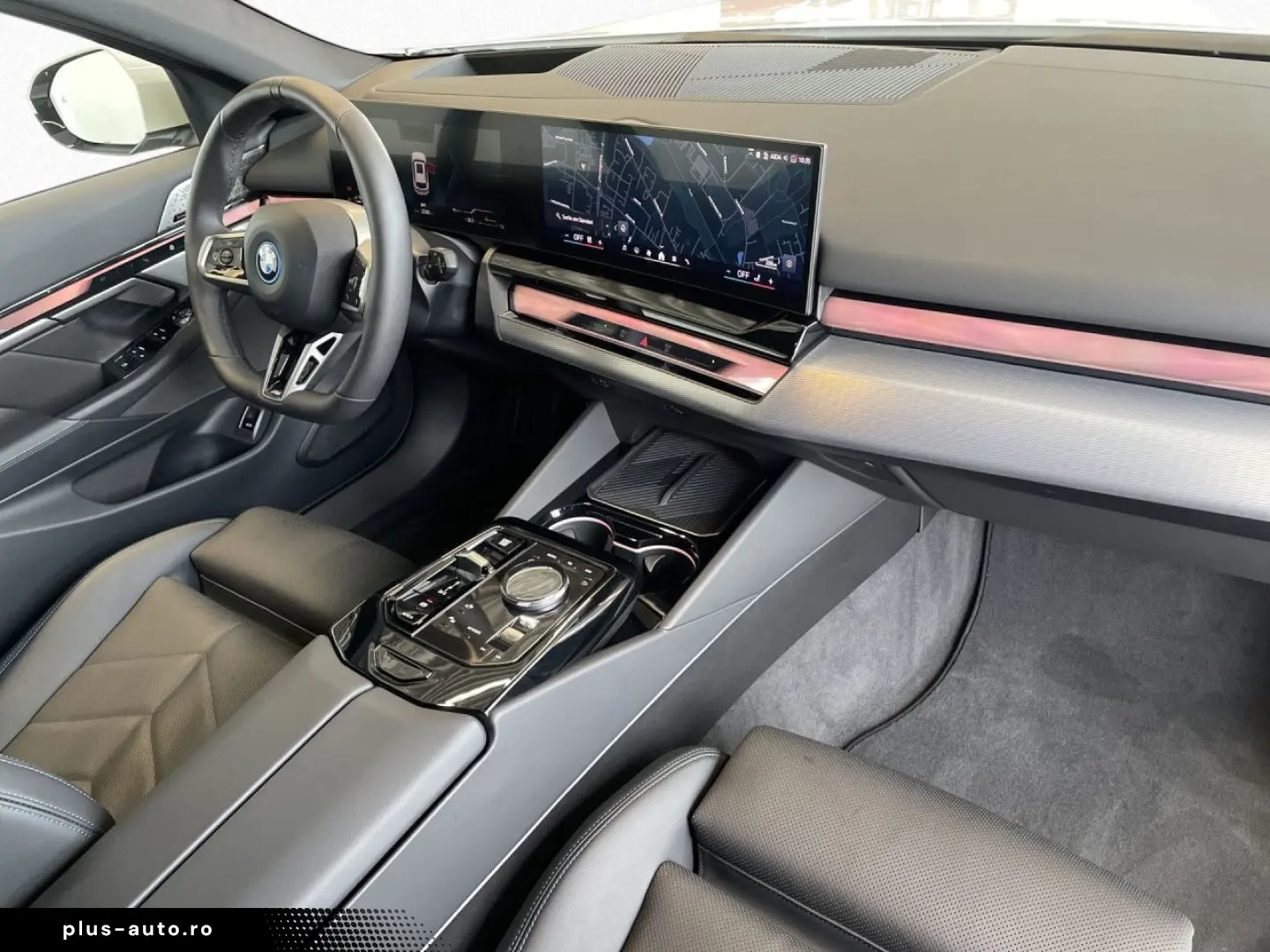 BMW 550e xDr T M SPORT AdLED AHK Pano B&W 360 DAPro