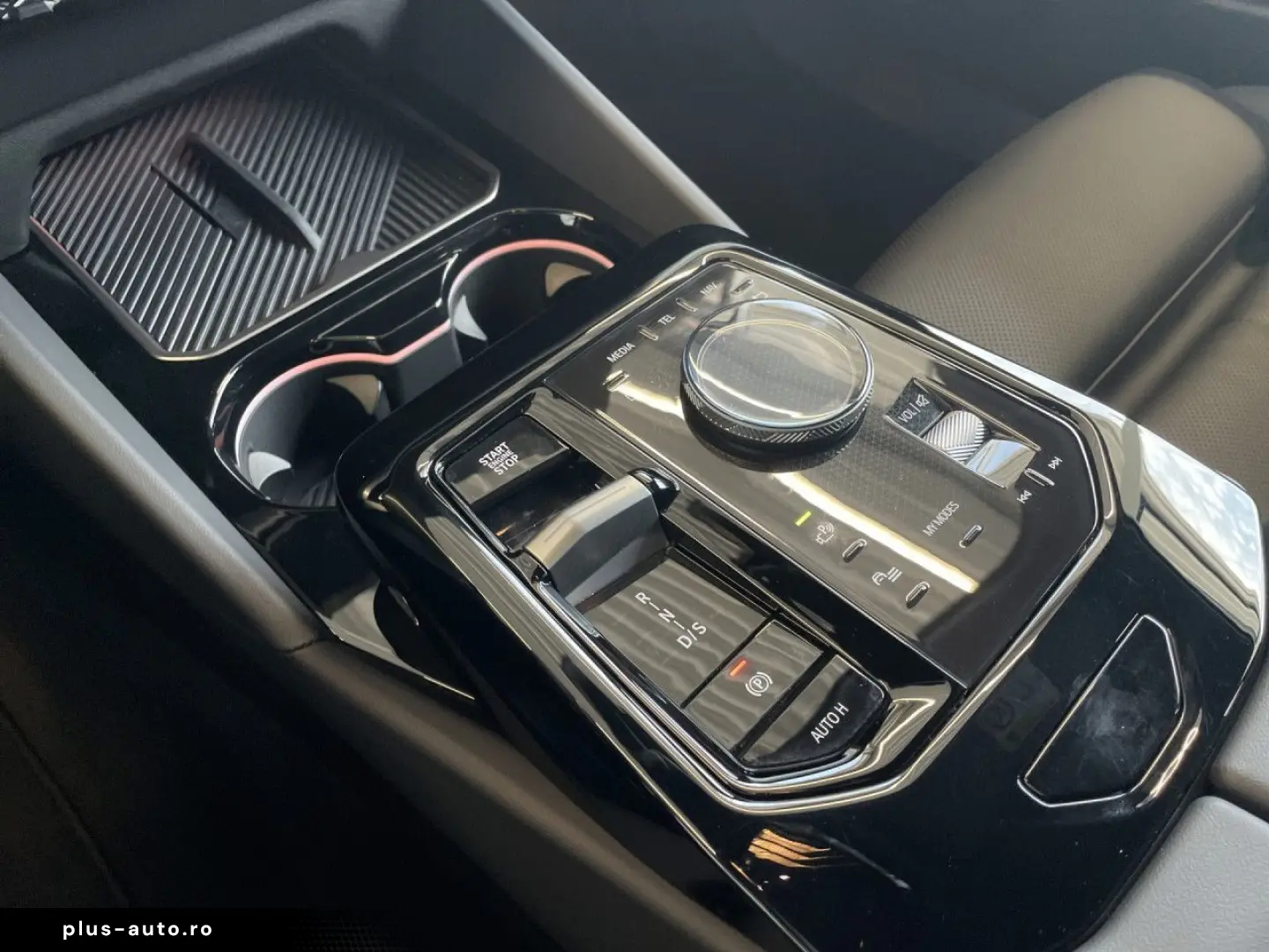 BMW 550e xDr T M SPORT AdLED AHK Pano B&W 360 DAPro