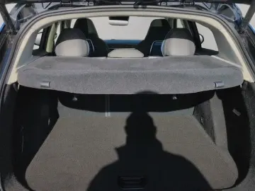 LYNK&CO 01 PHEV LED Panorama ACC BLIS