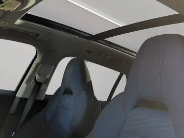 LYNK&CO 01 PHEV LED Panorama ACC BLIS