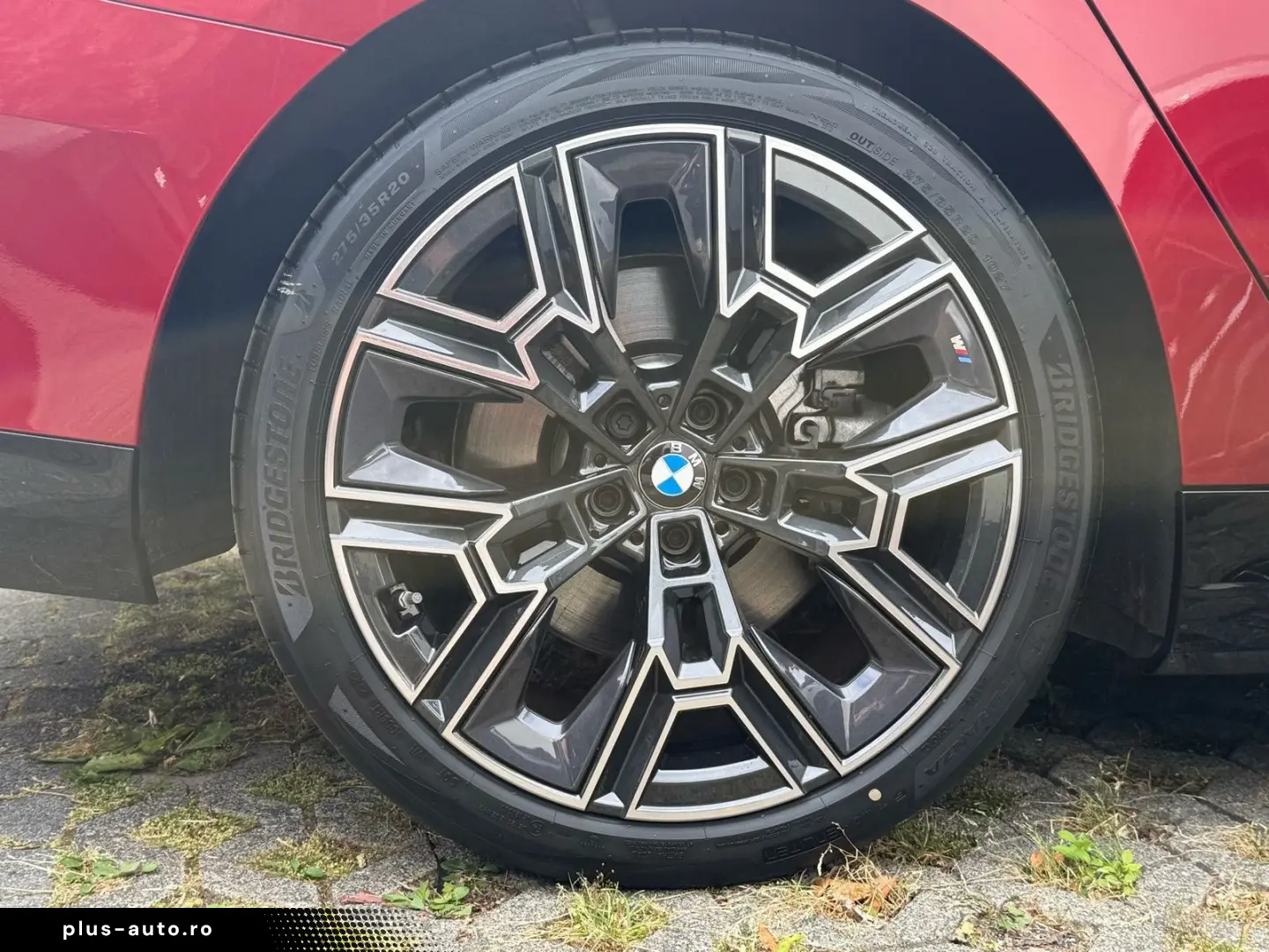 BMW 550e xDrive Touring M Sport   Stop&Go B&W Pano