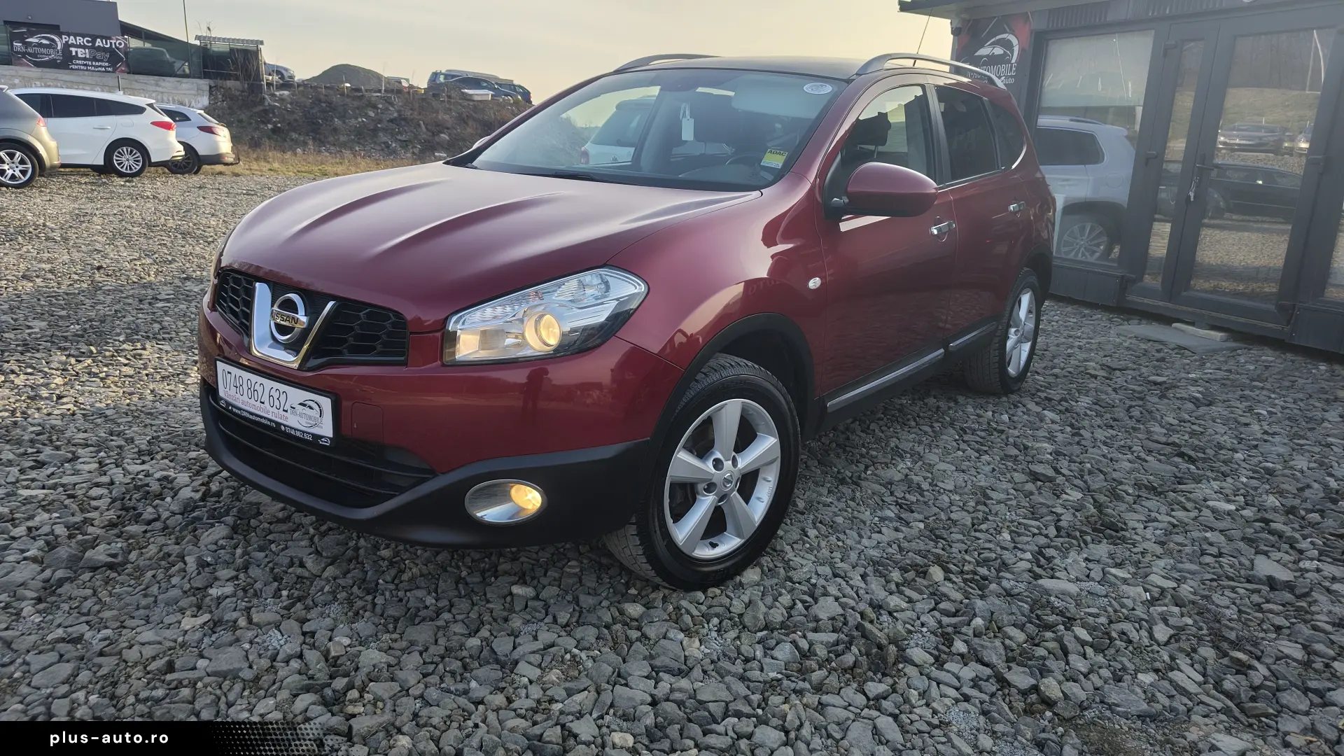 Nissan Qashqai 2 7 Locuri