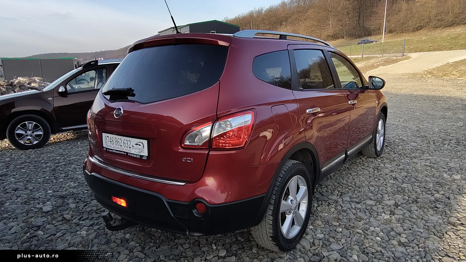 Nissan Qashqai 2 7 Locuri