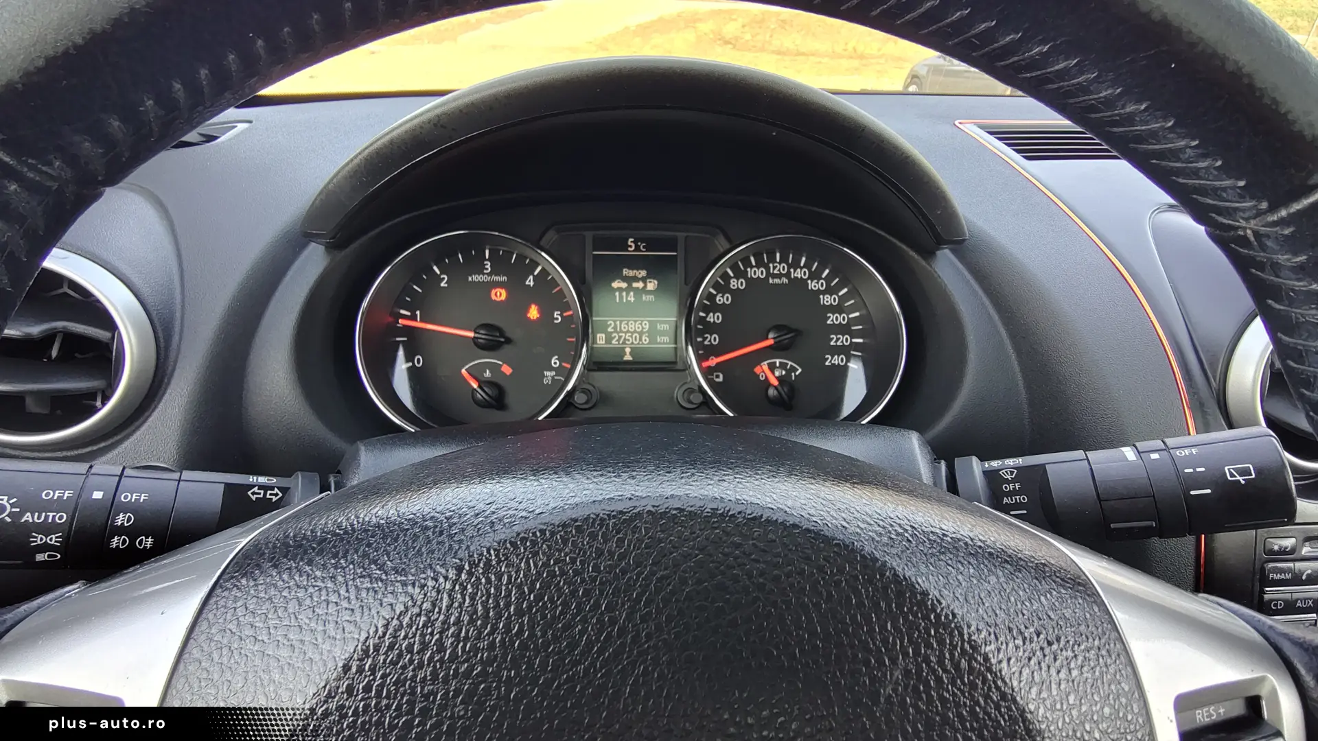 Nissan Qashqai 2 7 Locuri