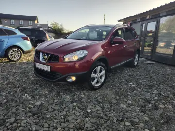 Nissan Qashqai 2 7 Locuri