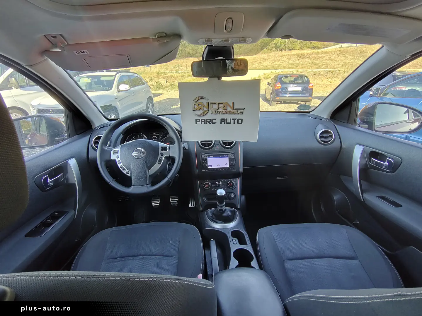 Nissan Qashqai 2 7 Locuri