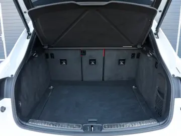 Porsche Macan T AWD ACC BOSE 360 4xSHZ Air Suspension R20
