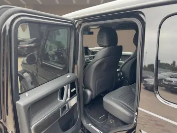 MERCEDES-BENZ G 450 d AMG EXCLUSIVE SHD STANDHZG AHK…