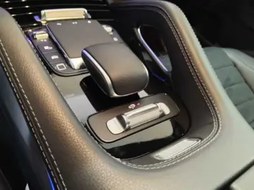 MERCEDES-BENZ GLE450d AMG