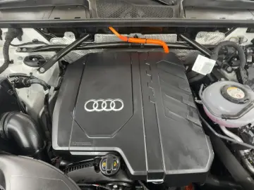 AUDI Q5 Sportback TFSIe 55 qua. S tronic AAS B&O Pano