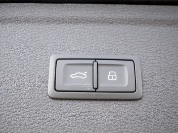 AUDI Q5 55 TFSI e quattro S line PANO MATRIX-LED 360