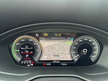 AUDI Q5 55 TFSI e qu S line MATRIX AHK PANO 360  ACC