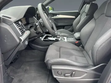 AUDI Q5 55 TFSI e qu S line MATRIX AHK PANO 360  ACC