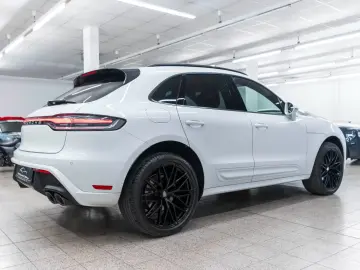 Porsche Macan 2.0L ACC BOSE PANO PDLS KAM LED CARPLAY