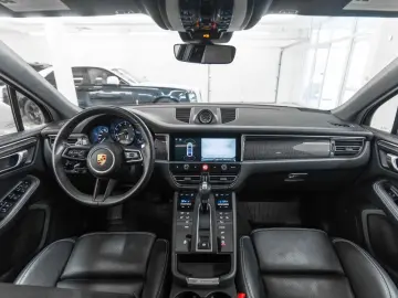 Porsche Macan 2.0L ACC BOSE PANO PDLS KAM LED CARPLAY