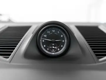 Porsche Macan 2.0L ACC BOSE PANO PDLS KAM LED CARPLAY