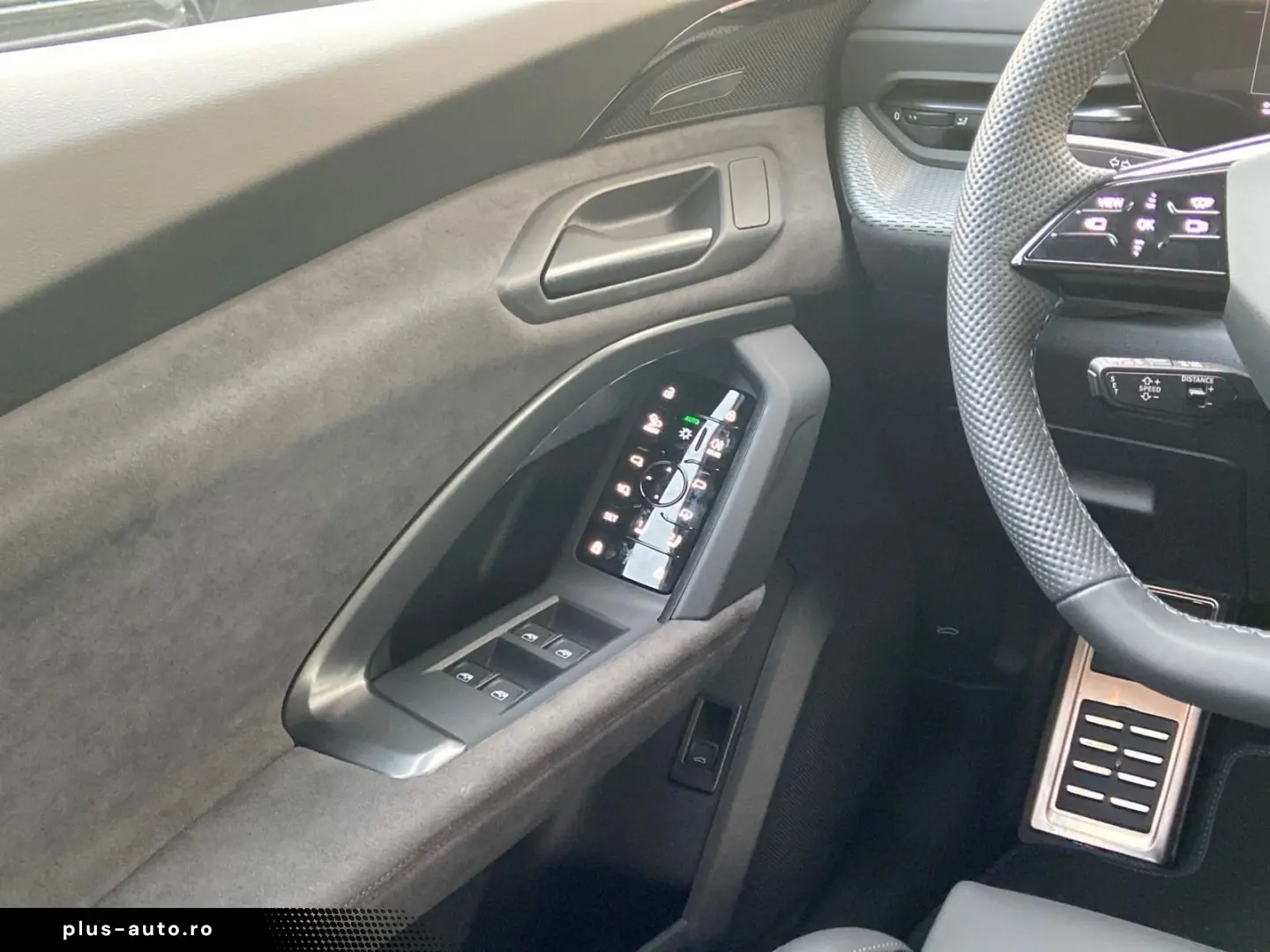 AUDI SQ5 SUV TFSI OLED Techpro Pano Sportsitze 21Zoll