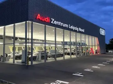 AUDI SQ5 SUV TFSI OLED Techpro Pano Sportsitze 21Zoll