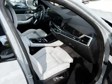BMW X5 50e M SPORT