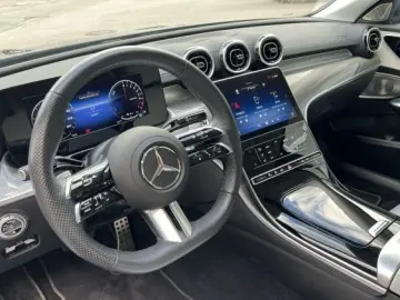 Mercedes-Benz C 300 e 4Matic
