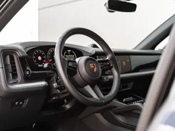 PORSCHE Cayenne E-Hybrid SoftClose HDMatrix 360