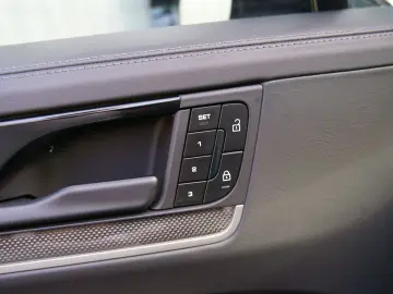 PORSCHE Cayenne Coupe S E-Hybrid